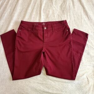 St. John's Bay size 14 burgundy skinny jeans